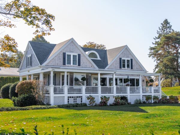 Photo House exterior