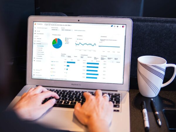 Photo Financial report